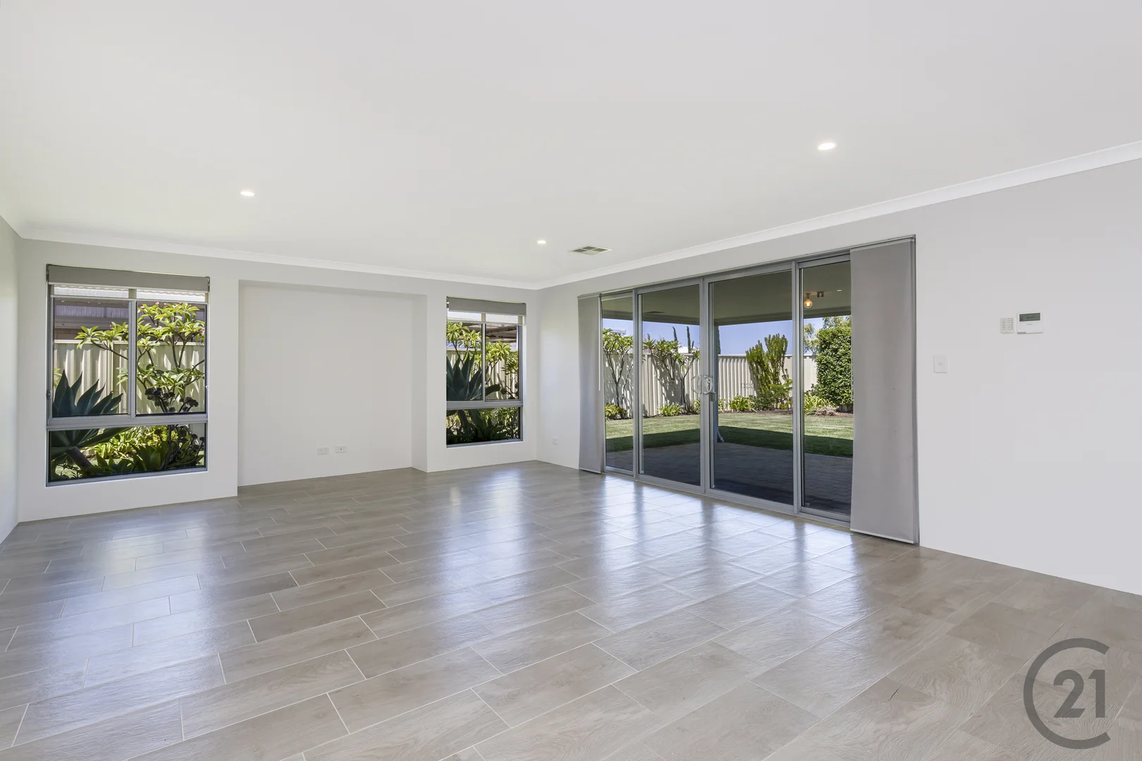 7 Kellerberrin Turn, Dawesville WA 6211 photo 5