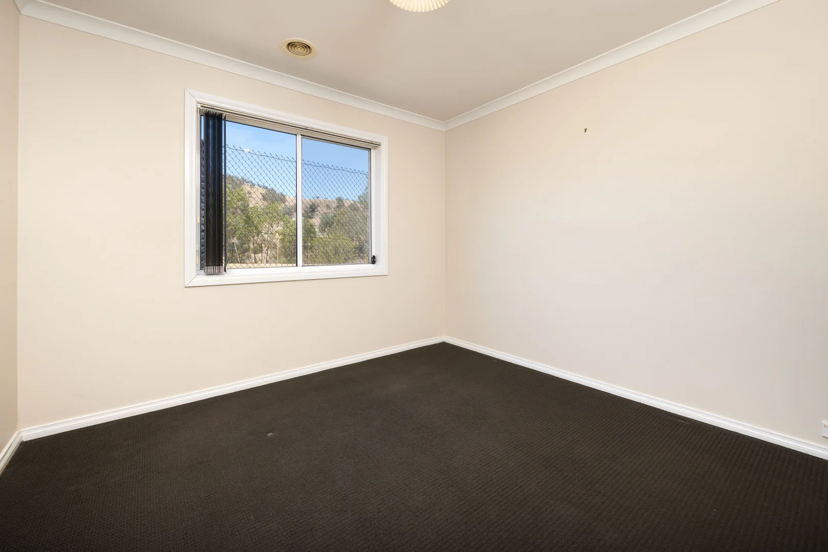 Additional image 8 of 1/9 Thorneycroft Avenue, Wodonga VIC 3690