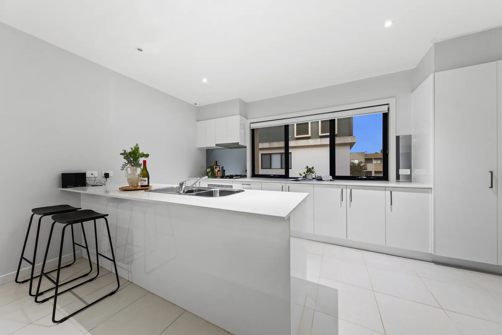 Additional image 6 of 37 Lakeside Boulevard, Pakenham VIC 3810