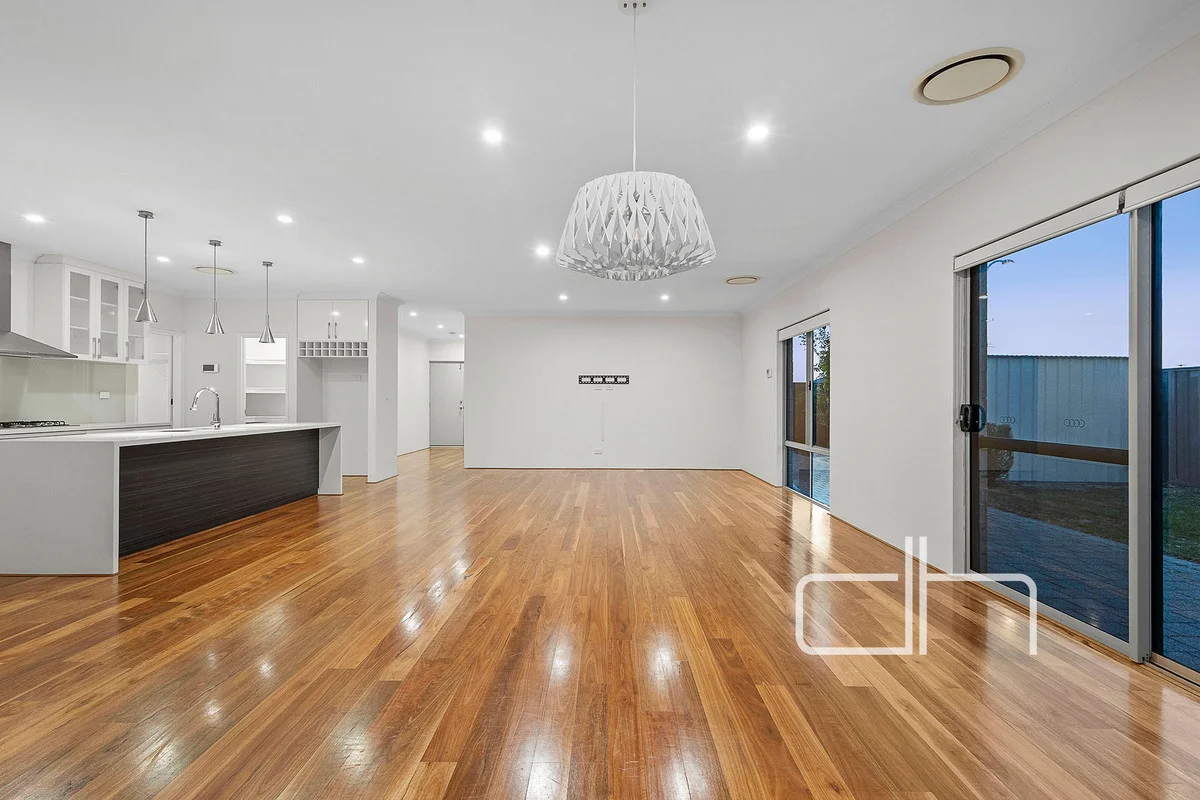 Additional image 6 of 76 Raeside Drive, Landsdale WA 6065