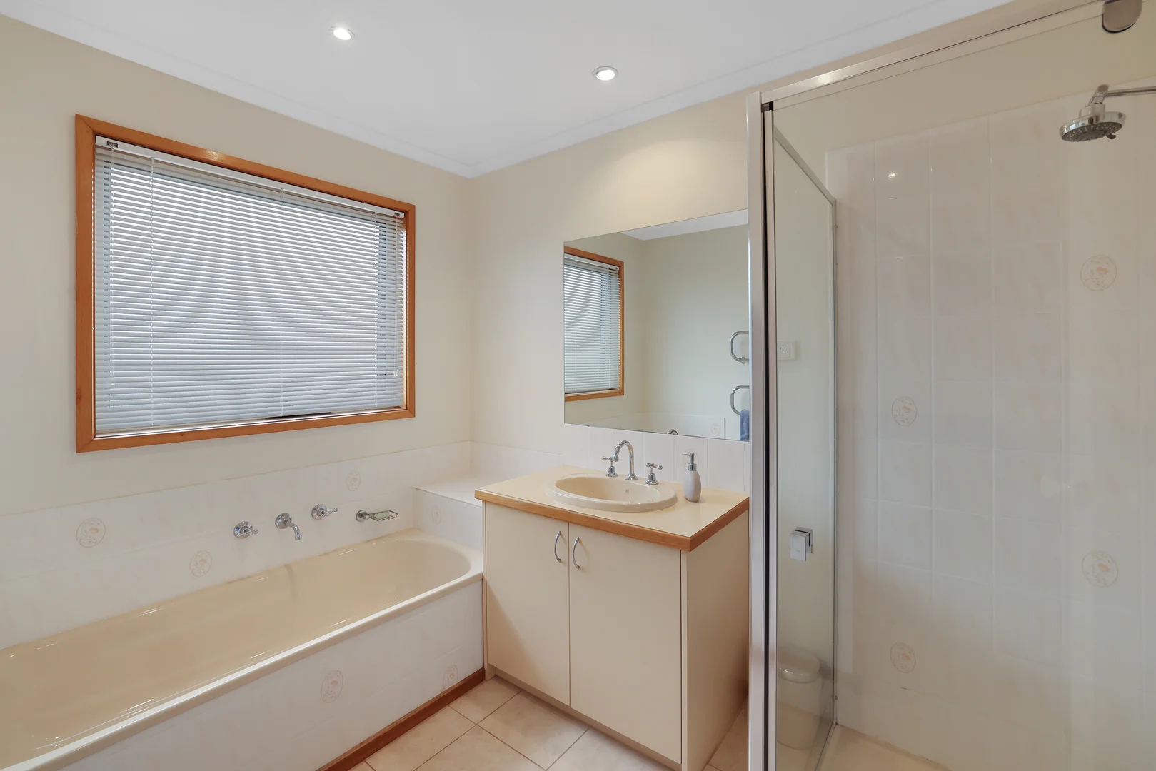 Additional image 14 of 2 Scarlett Close, Leongatha VIC 3953