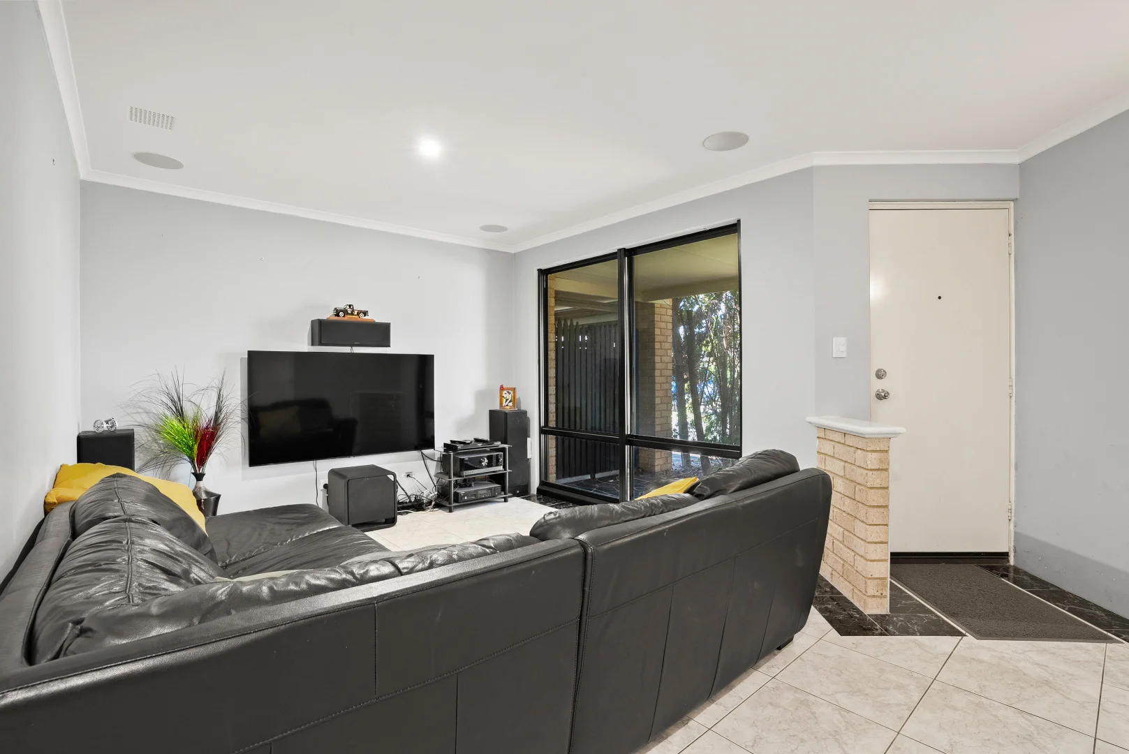 Additional image 11 of 43 Montoro Drive, Port Kennedy WA 6172