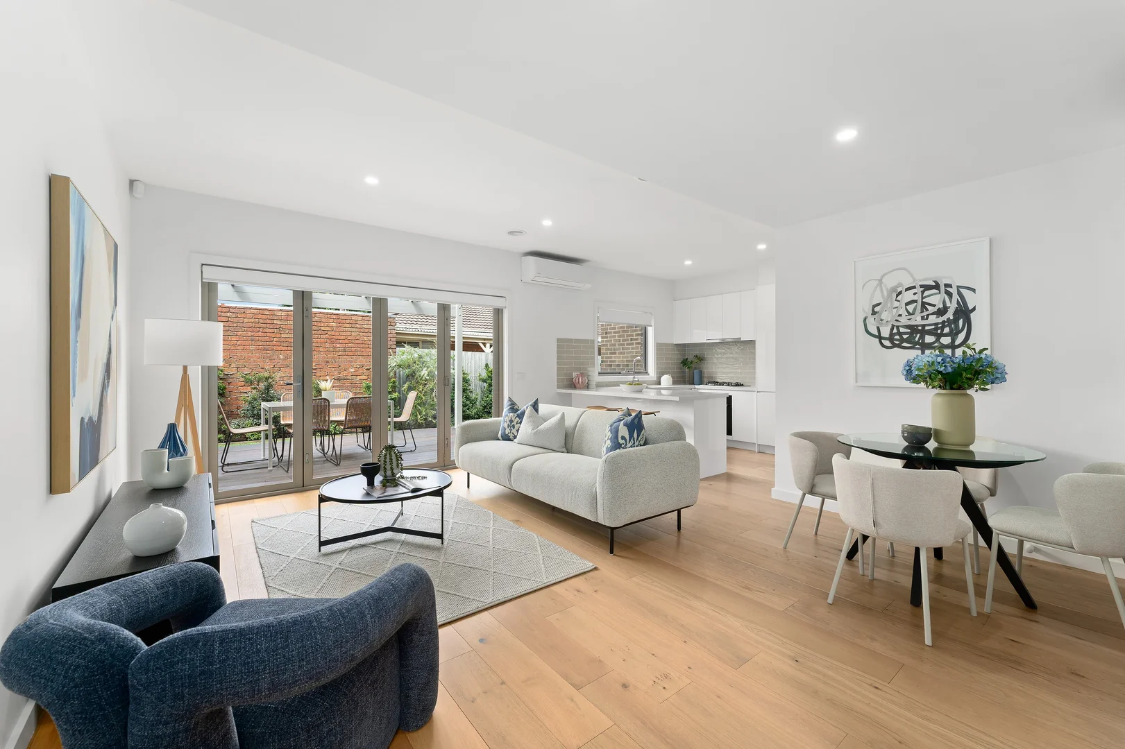 Additional image 3 of 2/6 Centre Dandenong Road, Cheltenham VIC 3192