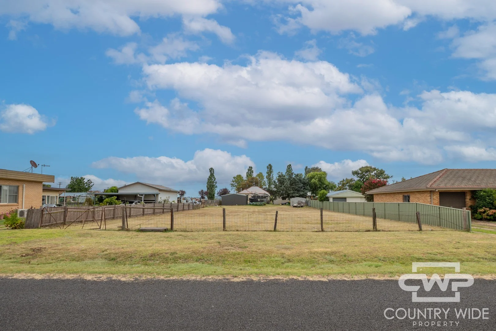 16 Blessing Street, Glen Innes NSW 2370