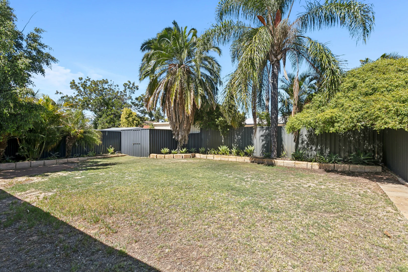 Additional image 25 of 52 Shillington Way, Thornlie WA 6108