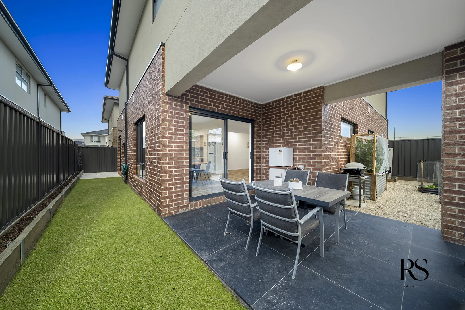 Additional image 14 of 51 Springleaf Avenue, Clyde North VIC 3978