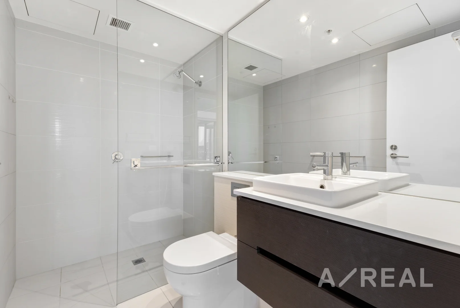 Additional image 8 of 2803/100 Lorimer Street, Docklands VIC 3008