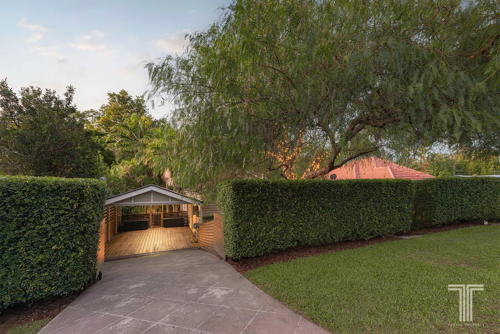 Additional image 3 of 31 Sterculia Avenue, Holland Park West QLD 4121