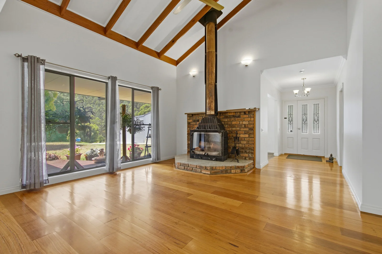 Additional image 9 of 11 Lauren Place, Traralgon South VIC 3844