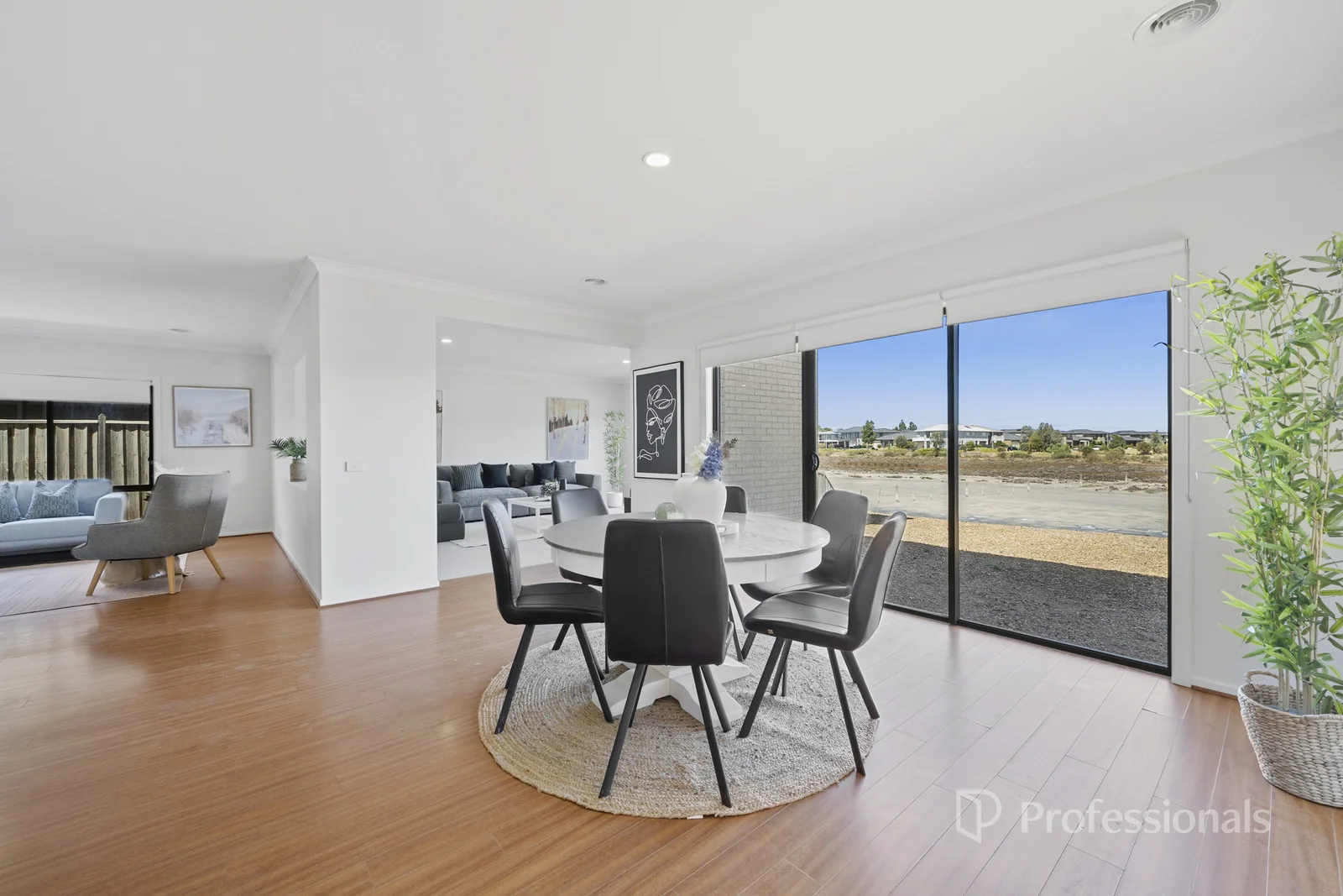 Additional image 7 of 246 Sanctuary Lakes South Boulevard, Point Cook VIC 3030