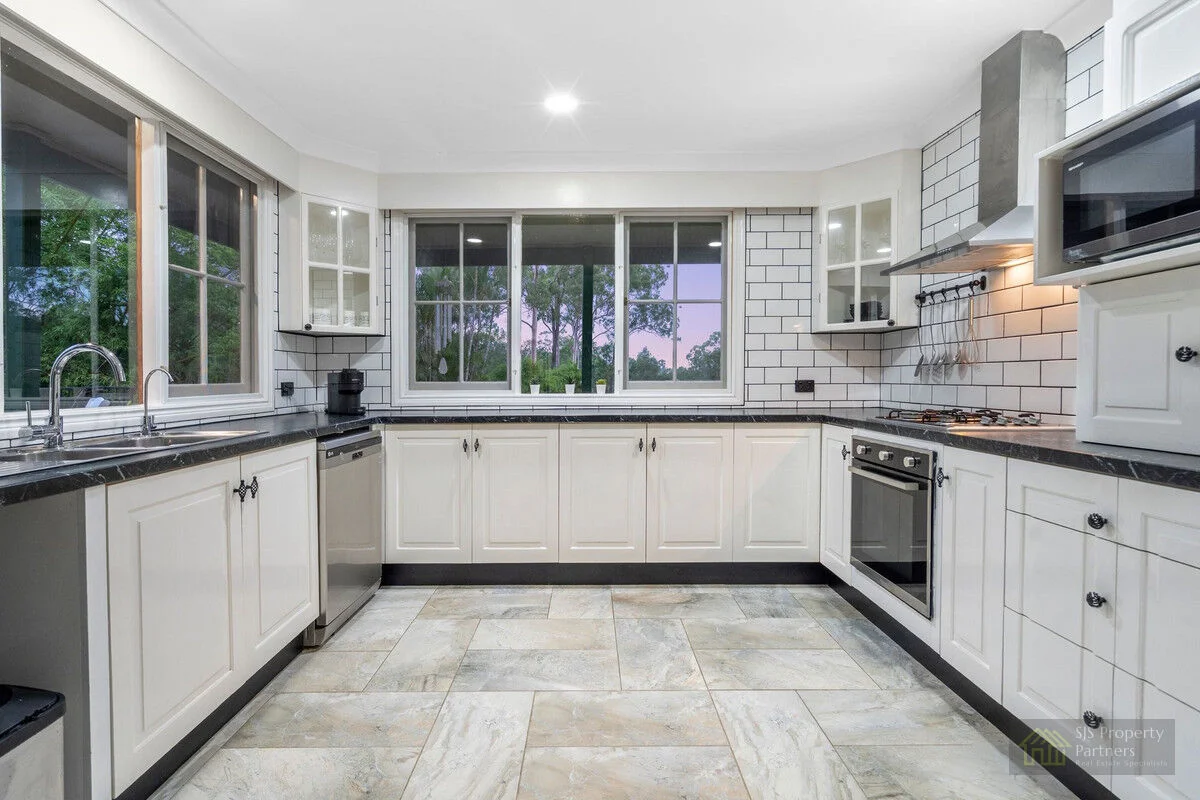 17 - 21 Kestrel Court, Tamborine QLD 4270