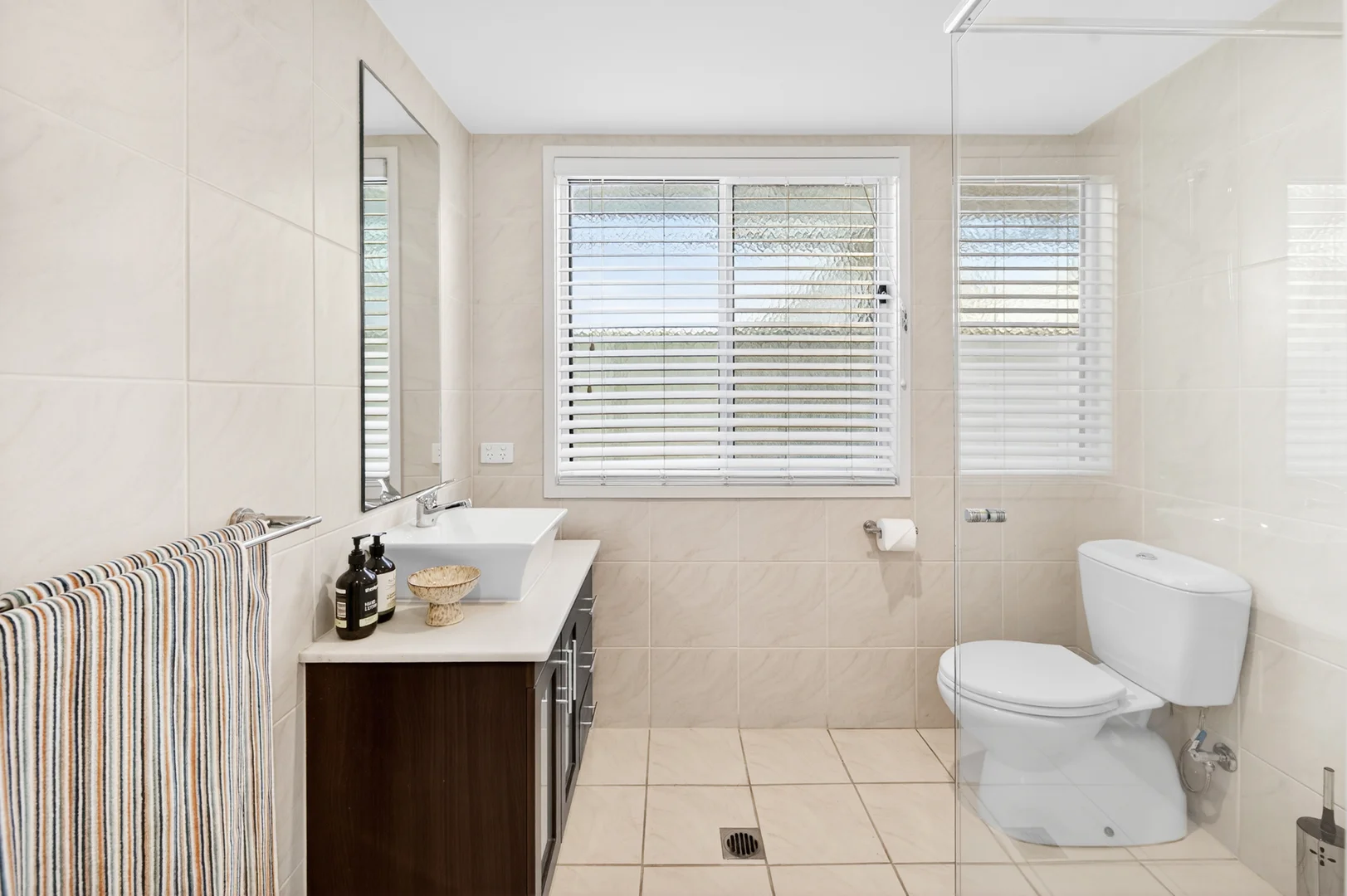 Additional image 11 of 1/18 Twelfth Avenue, Palm Beach QLD 4221