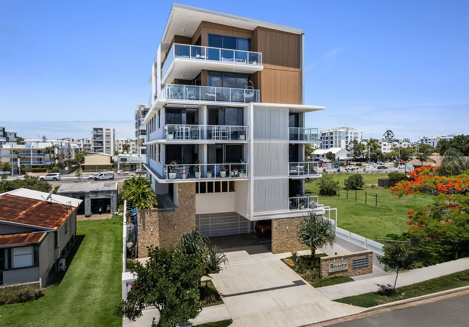102/37 Smith Street, Mooloolaba QLD 4557
