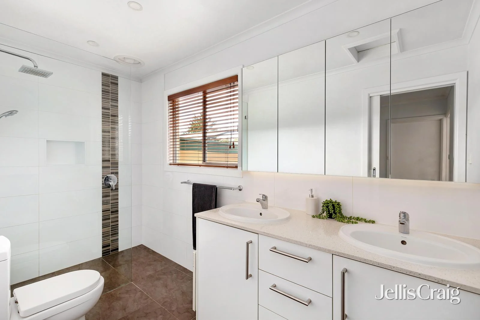 Additional image 8 of 166 Beverley Road, Rosanna VIC 3084