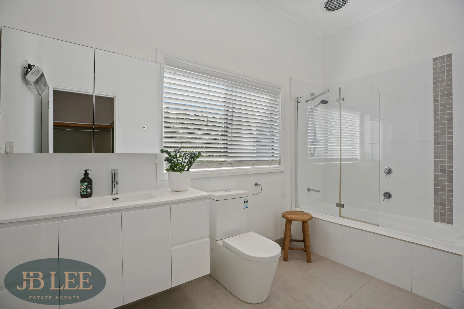 Additional image 10 of 12 Hopetoun Road, Drouin VIC 3818