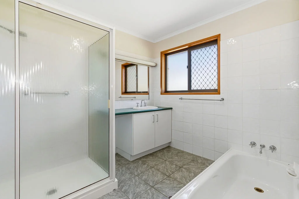 Additional image 10 of 10 Lynvale Place, Kureelpa QLD 4560