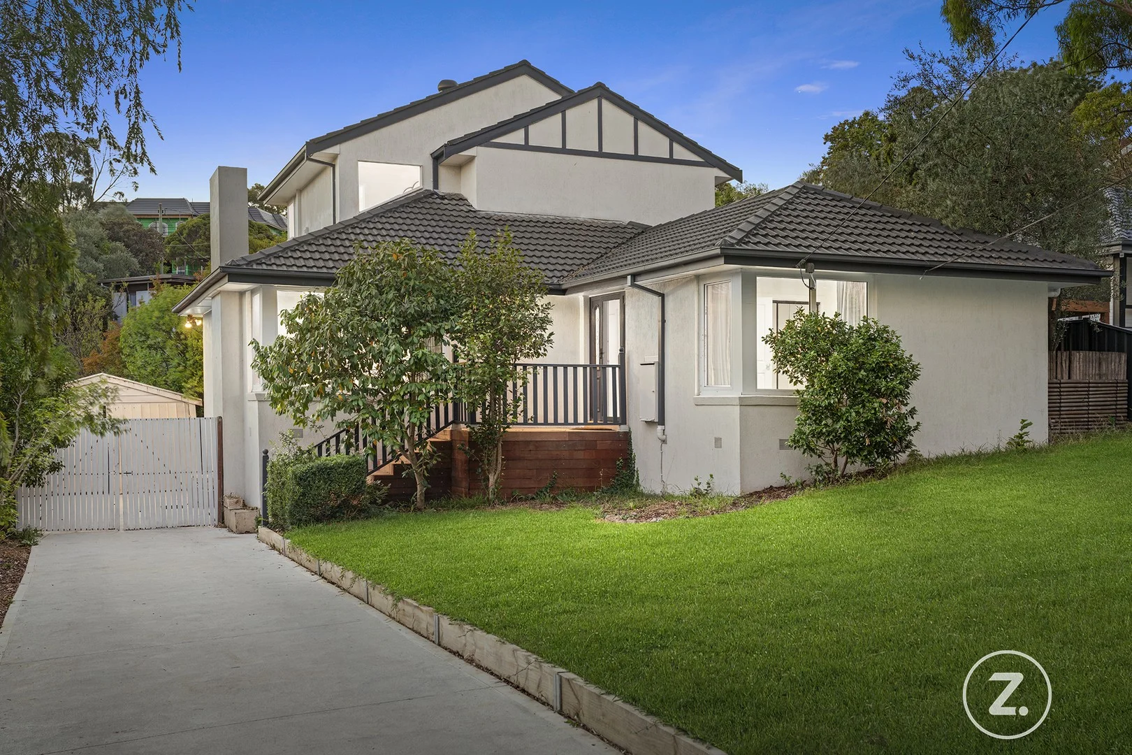 9 Grange Park Avenue, Doncaster VIC 3108