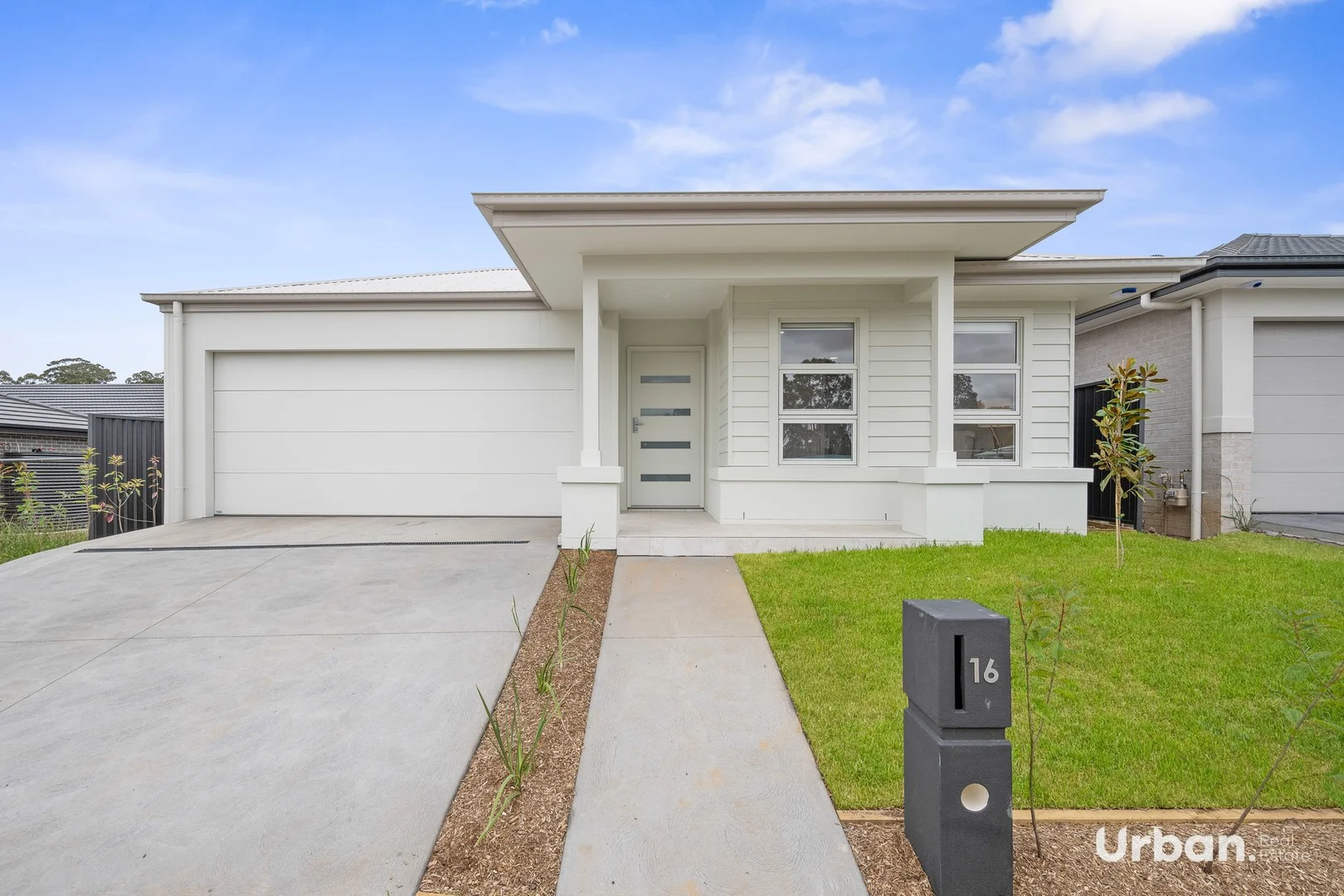 33 Leyland Circuit, Lochinvar NSW 2321