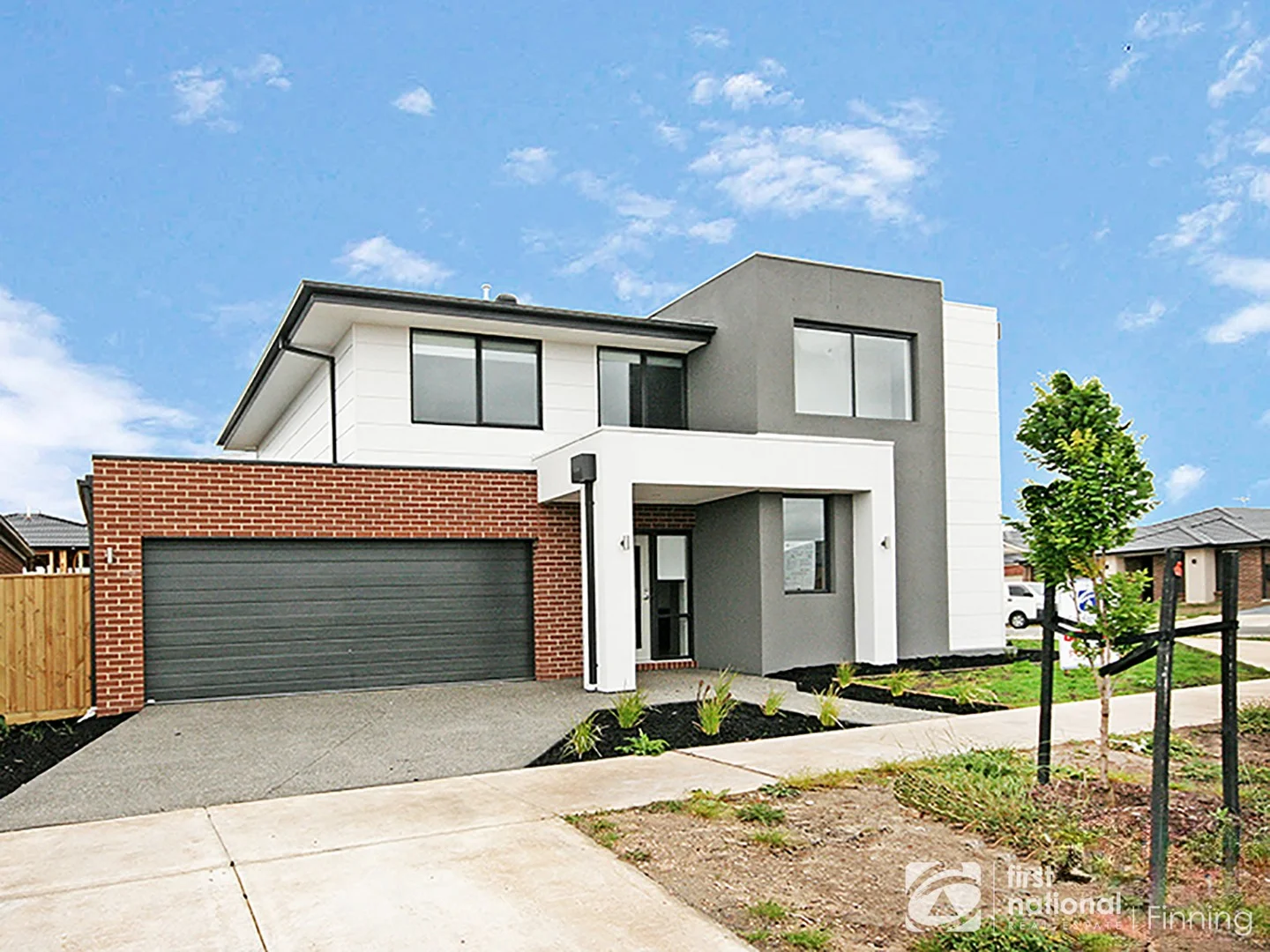 37 Clydevale Avenue, Clyde North VIC 3978