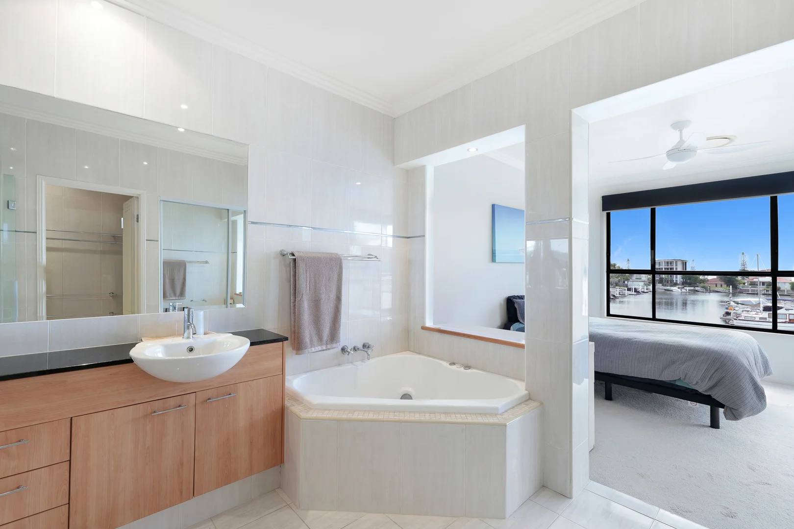 Additional image 21 of 3/85 Bayview Street, Runaway Bay QLD 4216