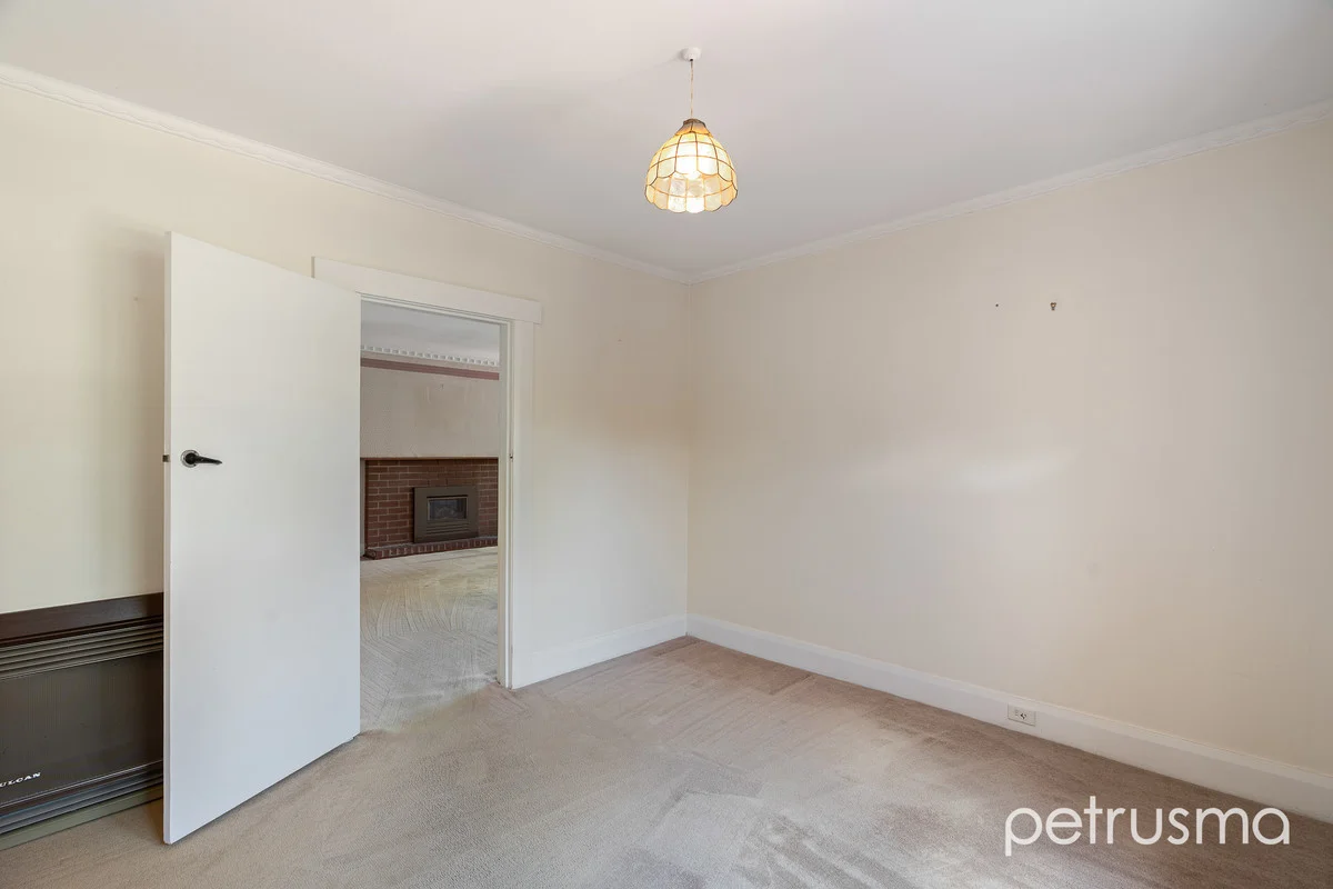Additional image 12 of 5 Warragul Avenue, New Town TAS 7008