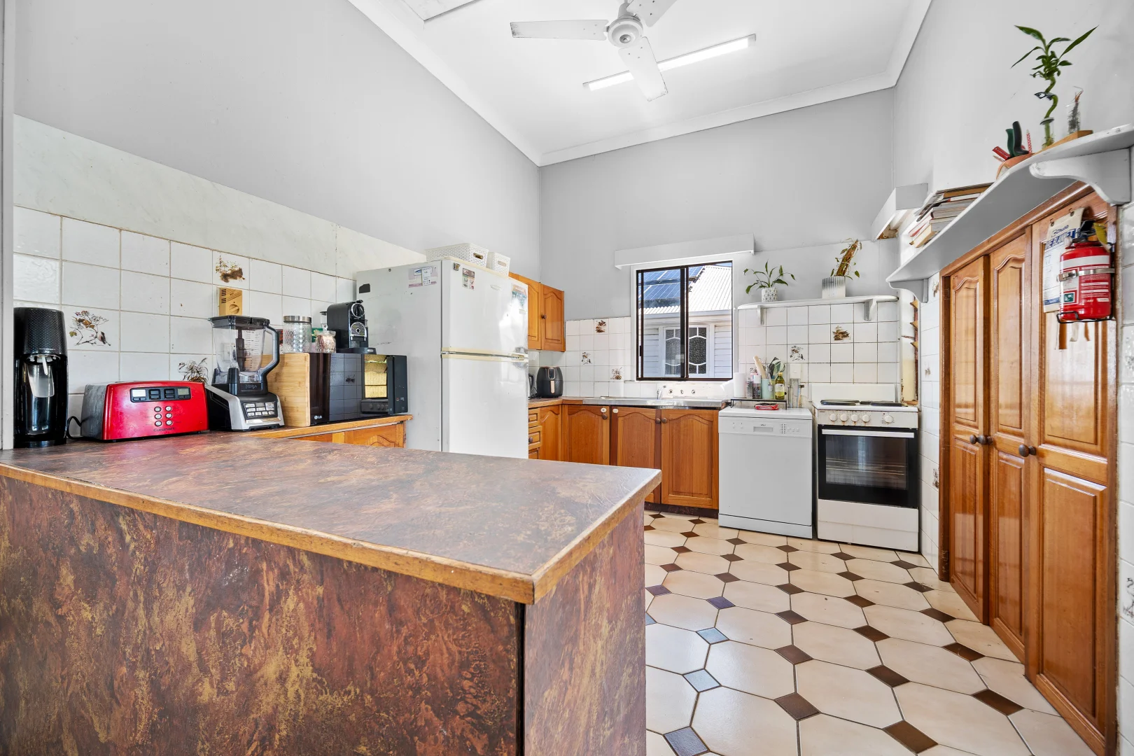 Additional image 9 of 152 Martyn Street, Parramatta Park QLD 4870