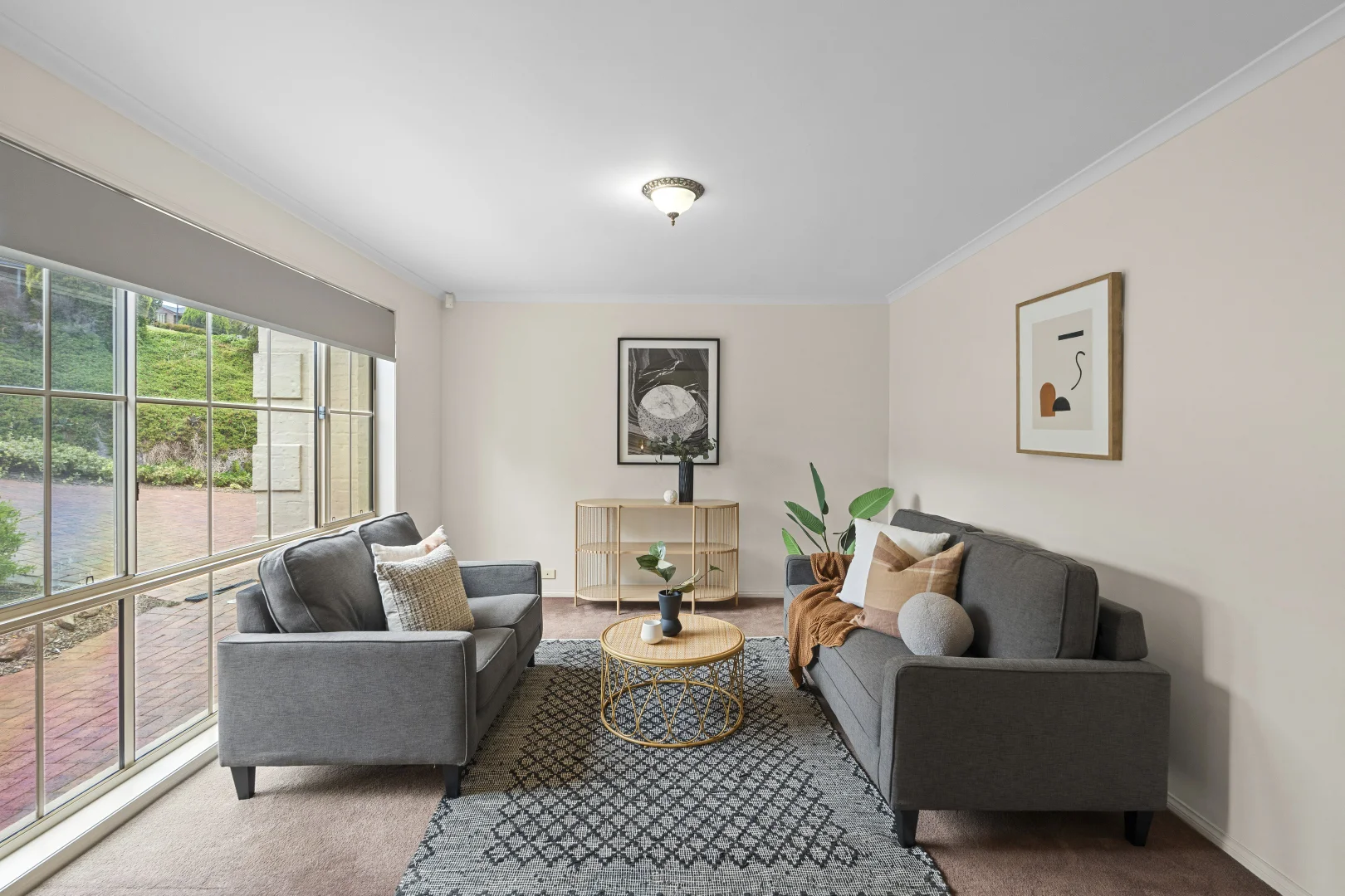 Additional image 2 of 8 Kings Hill Circuit, Onkaparinga Hills SA 5163