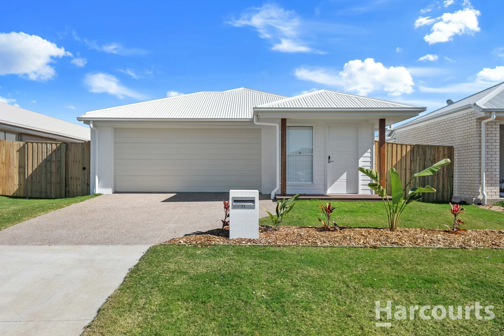 71 Dougan Street, Point Vernon QLD 4655