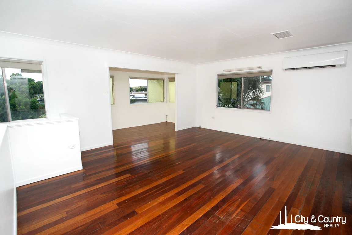 12 Banks Crescent, Mount Isa QLD 4825 photo 4