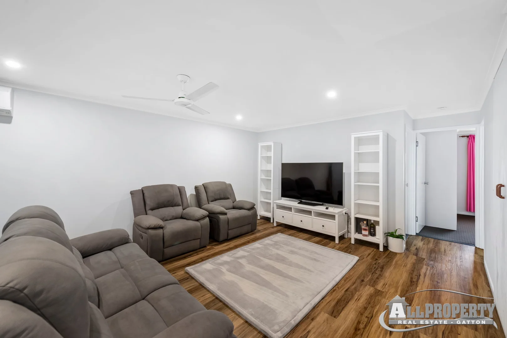 28b Hunter Street, Gatton QLD 4343 photo 4
