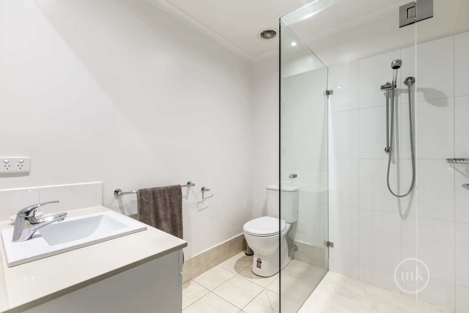 Additional image 8 of 3002/2 Sovereign Point Court, Doncaster VIC 3108