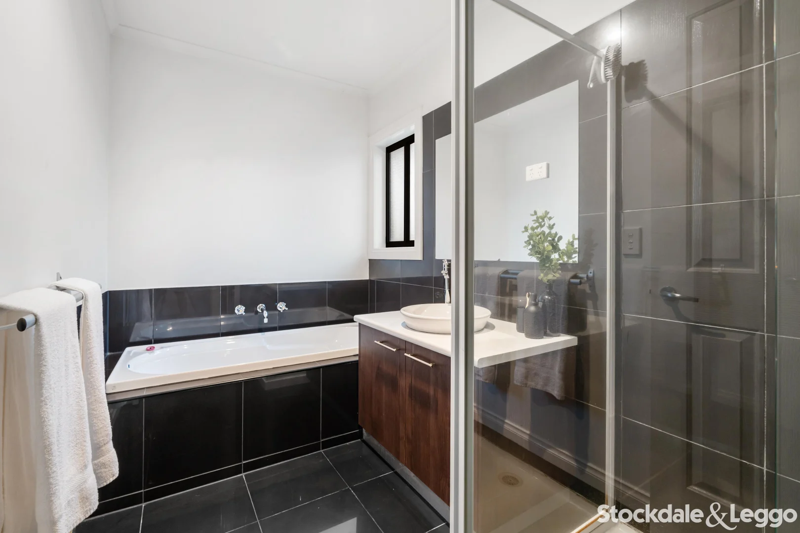 Additional image 15 of 3 Scottsdale Court, Craigieburn VIC 3064