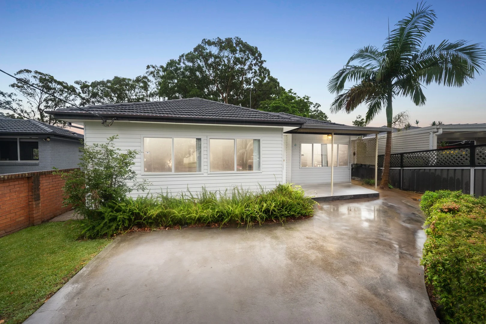 15 & 15a Epping Close, Cambridge Park NSW 2747