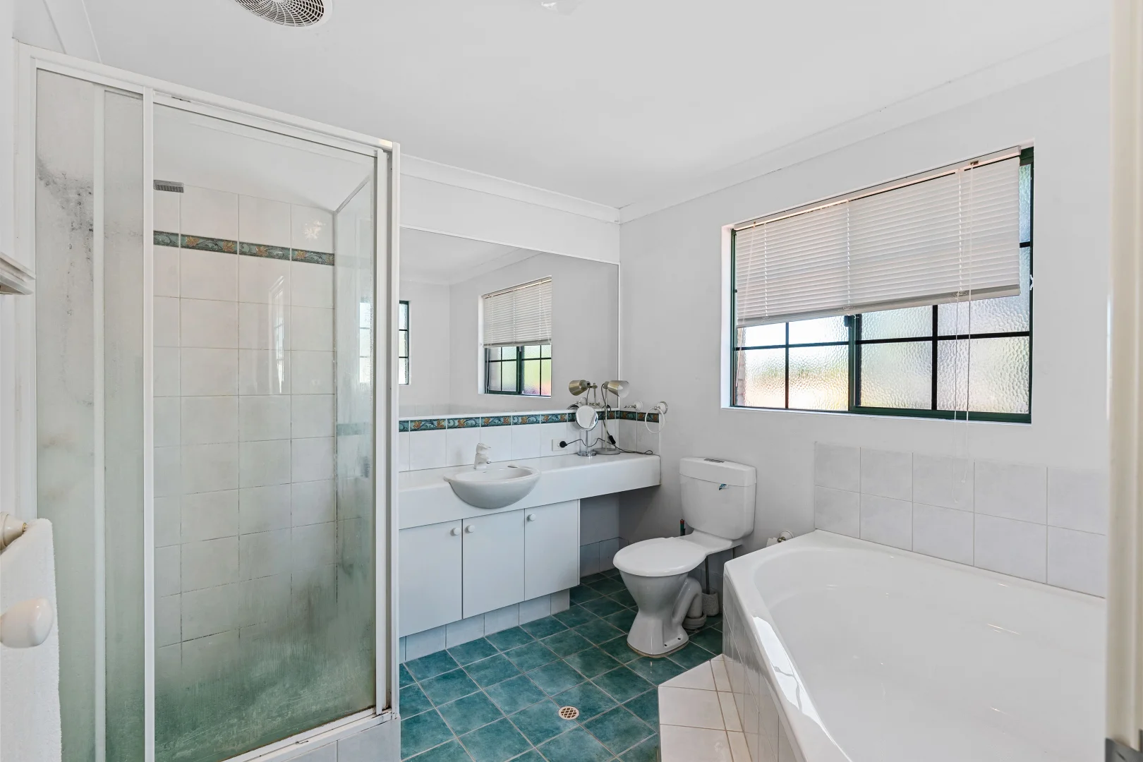 Additional image 23 of 47 Links Road, Ardross WA 6153