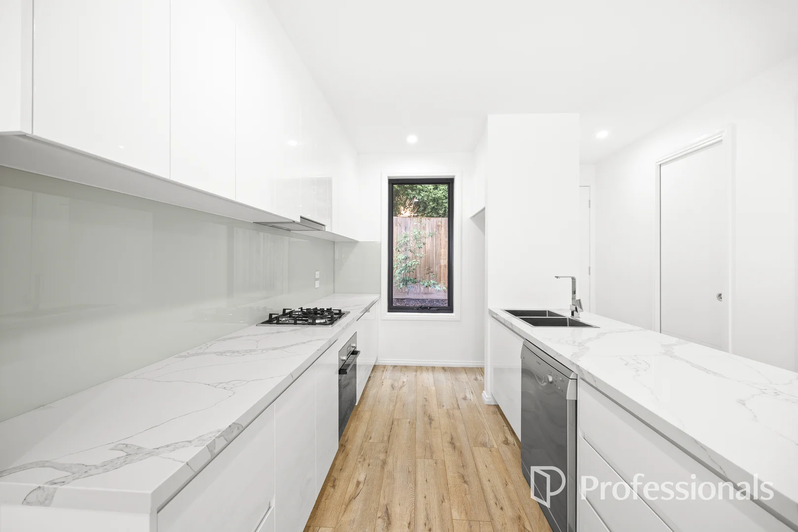 Additional image 10 of 4/26 Bordeaux Street, Doncaster VIC 3108