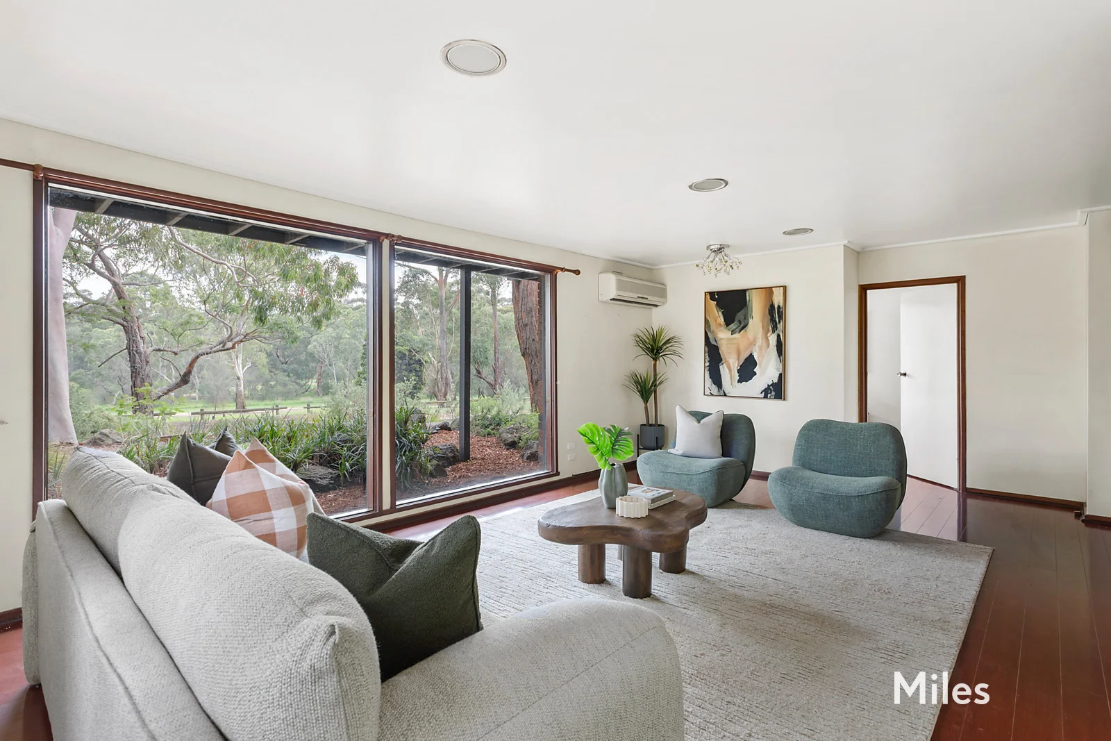Additional image 2 of 14 Phillips Crescent, Rosanna VIC 3084