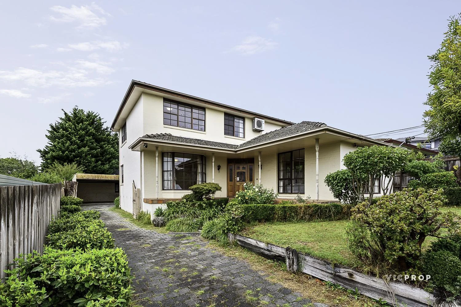 Additional image 9 of 2 Silverdale Court, Doncaster East VIC 3109