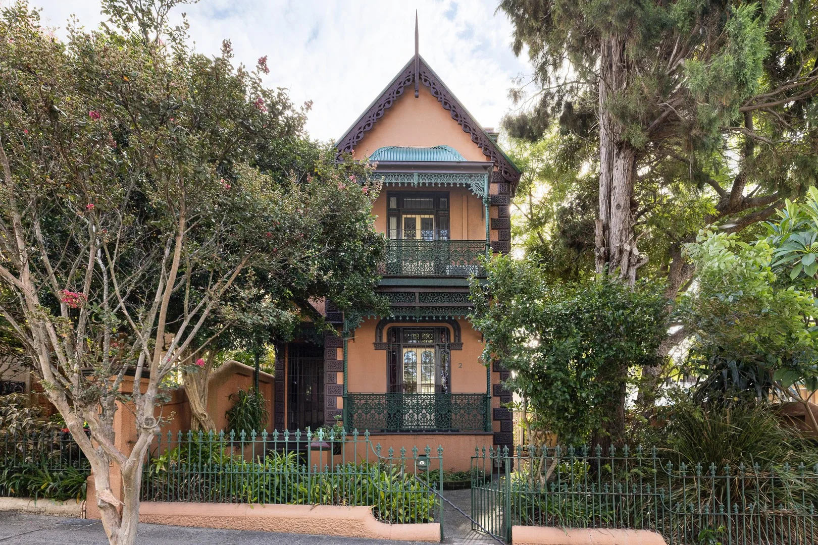 2 Railway Street, Petersham NSW 2049