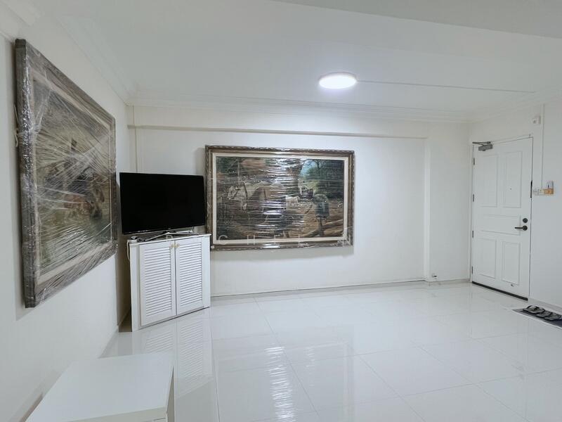 552 Pasir Ris Street 51 photo 2