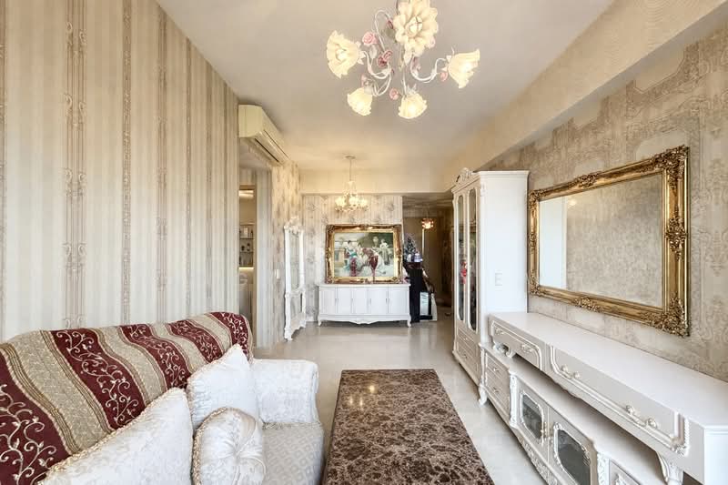 28 Alexandra View