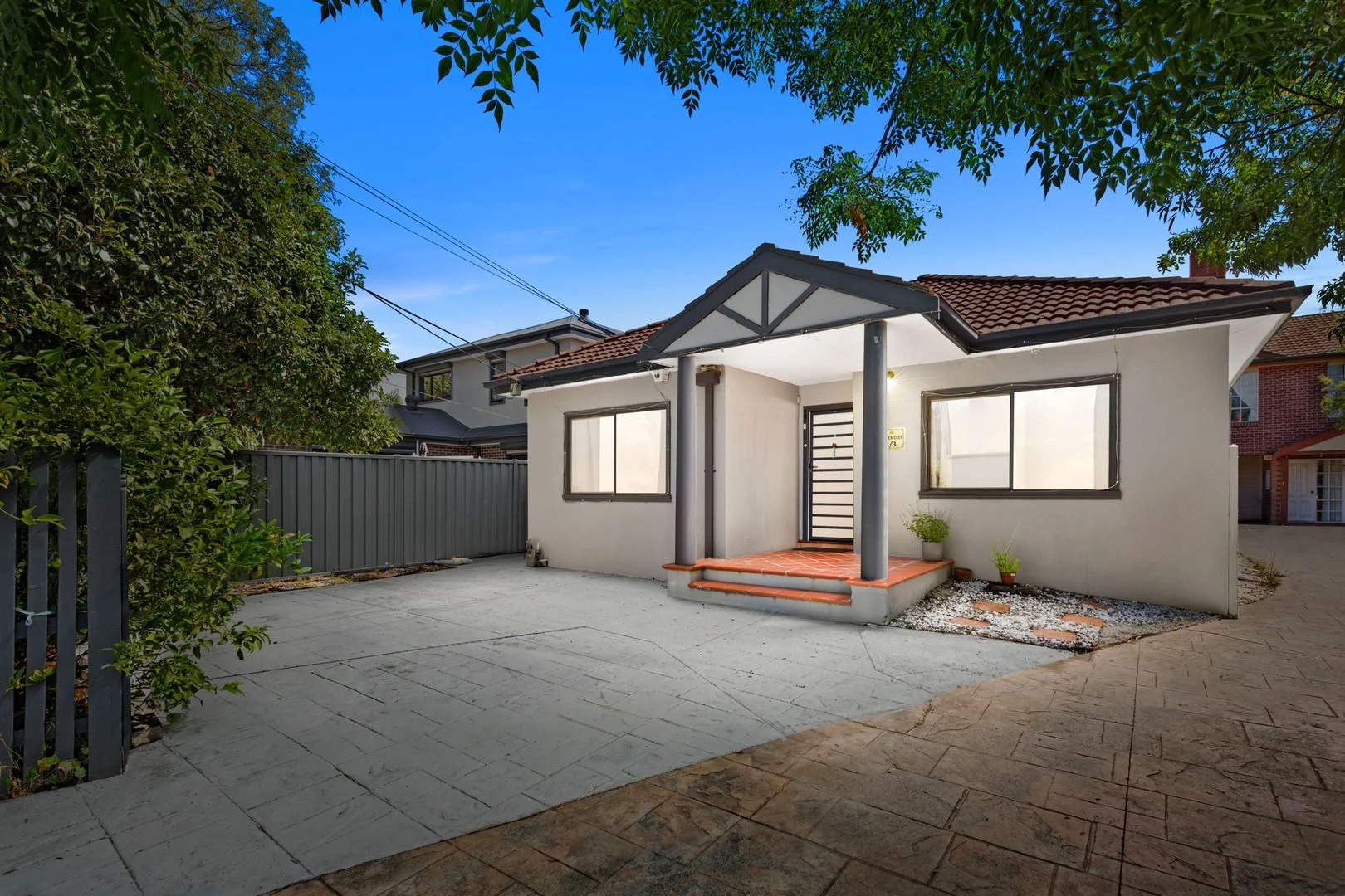 1/3 Stradbroke Street, Oakleigh South VIC 3167