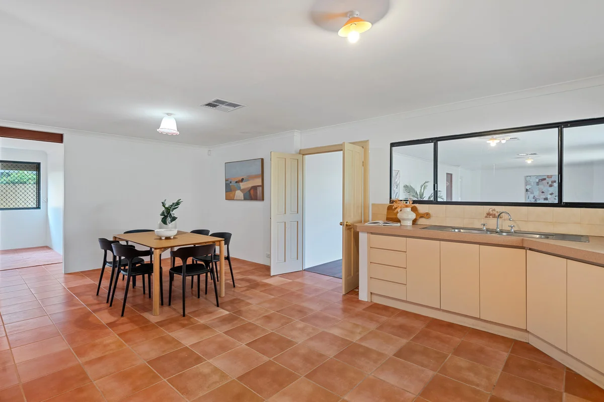 Additional image 6 of 34 Strawberry Drive, Seville Grove WA 6112