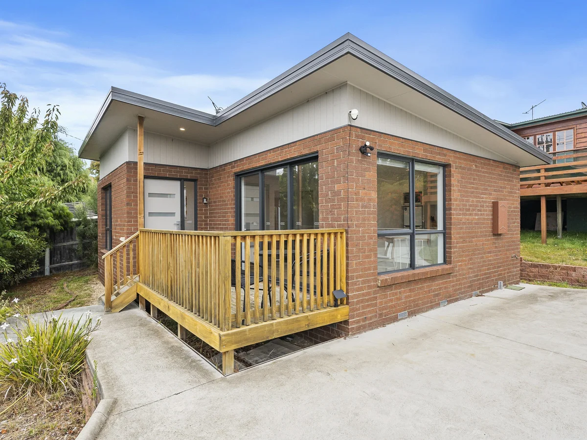 Additional image 15 of 245 Roslyn Avenue, Blackmans Bay TAS 7052