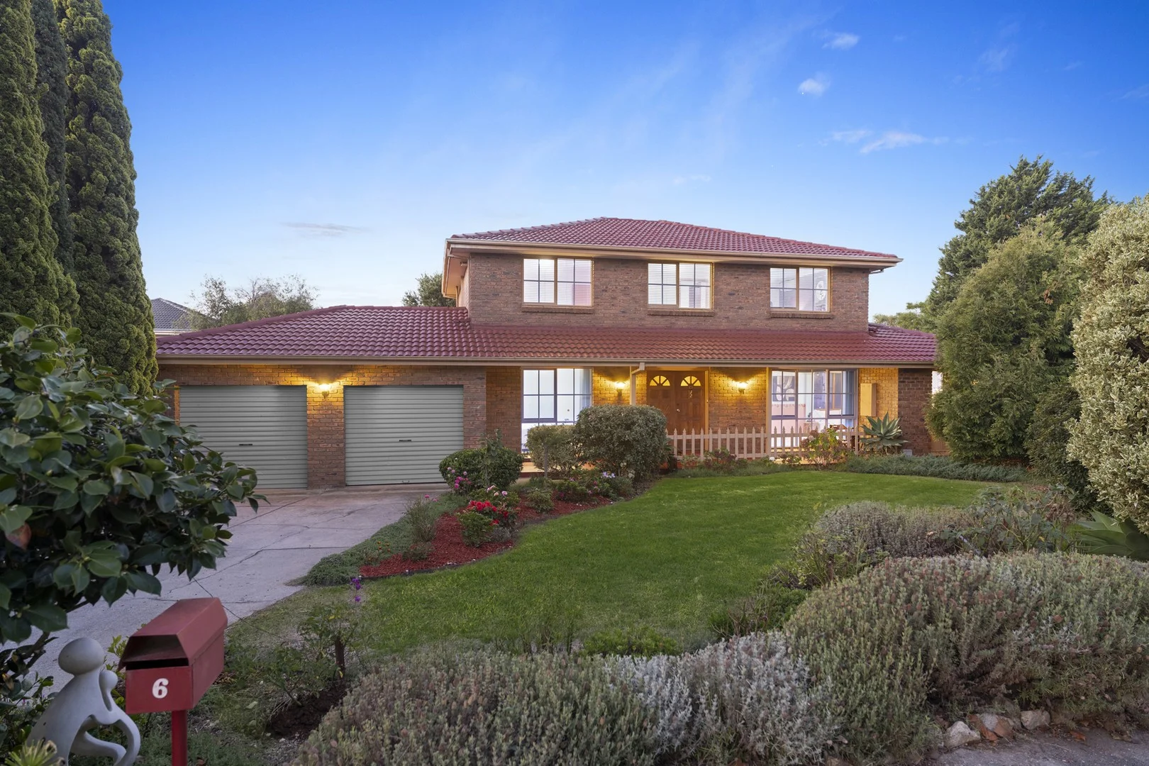 6 Cantala Court, Endeavour Hills VIC 3802