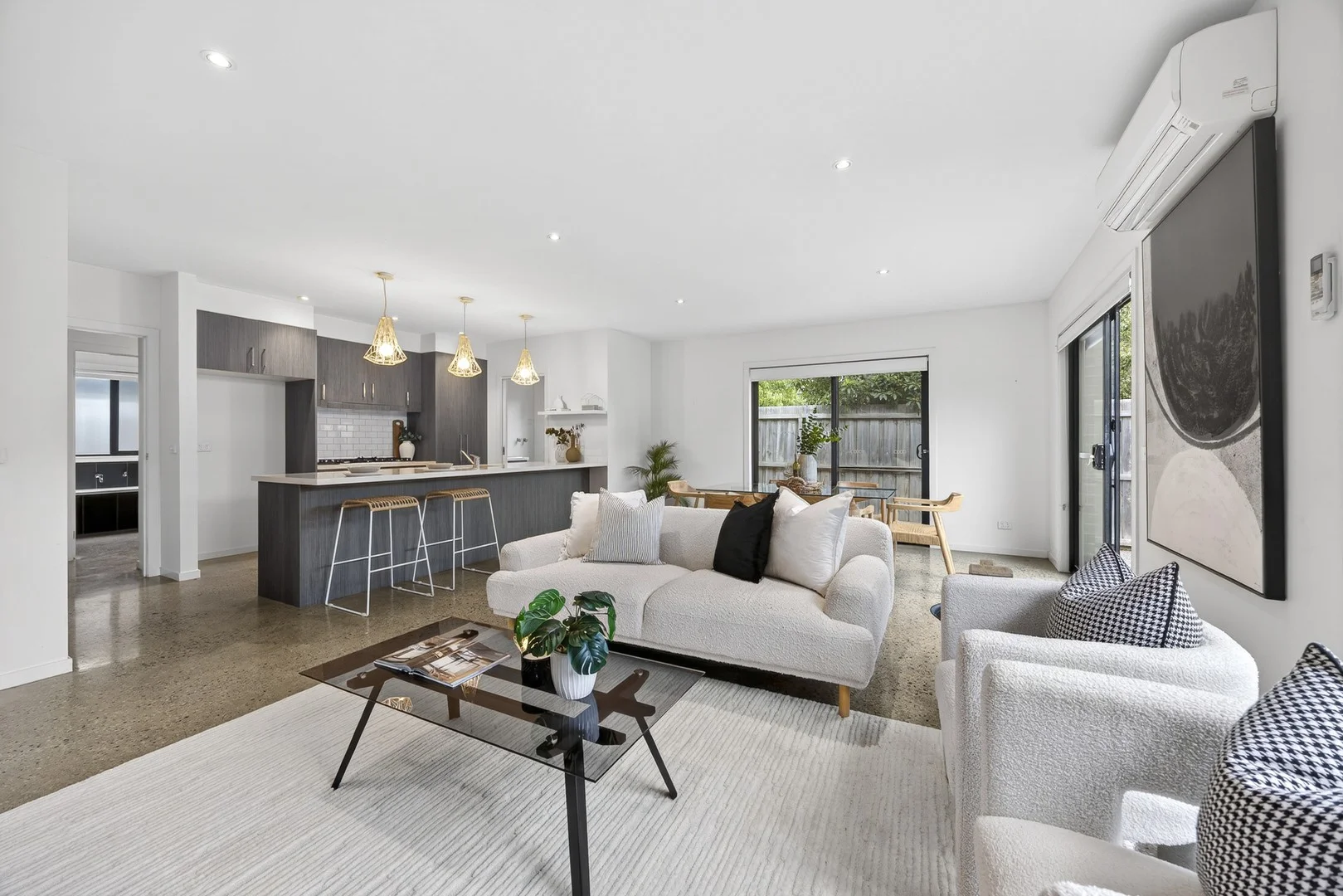 3/11 Toyne Avenue, Hamlyn Heights VIC 3215