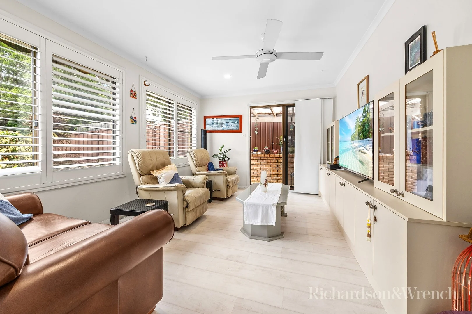 8/31 Fiona Street, Point Clare NSW 2250