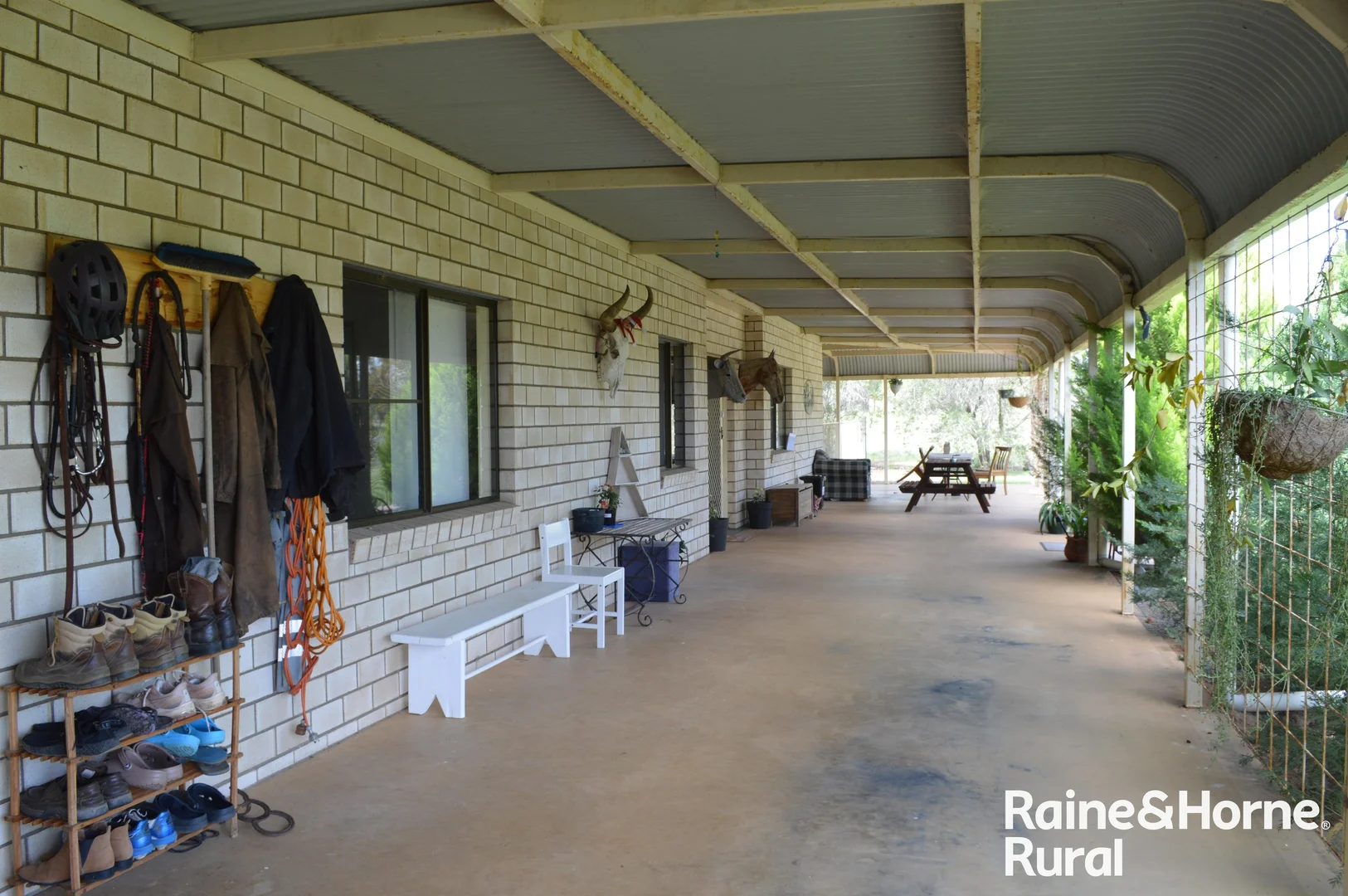 189 Burtons Road, Orange Hill QLD 4455 photo 4