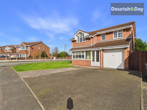 Thistledown Drive, Featherstone WV10