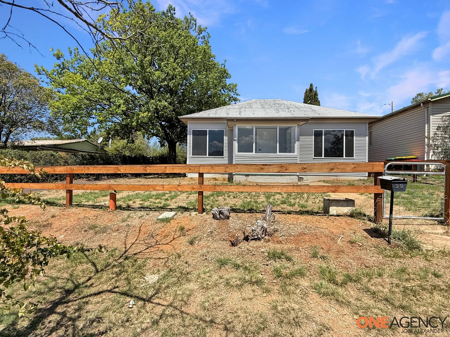 39 Waggun Street, Cooma NSW 2630