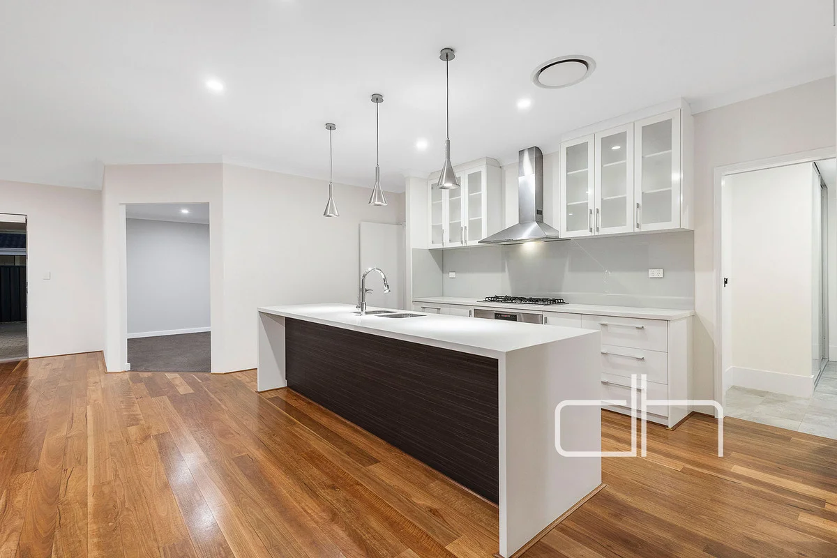 Additional image 13 of 76 Raeside Drive, Landsdale WA 6065